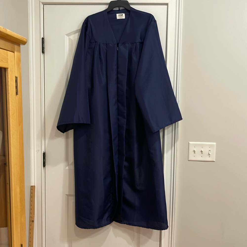 Jostens Graduation Cap & Gown Navy Blue sz 5’ 10”-6’